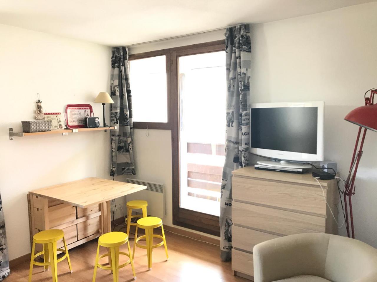Myhome - Plein Soleil 47 - Studio Cabine 4 Pax Skis Aux Pieds Val Claret ティニュ エクステリア 写真